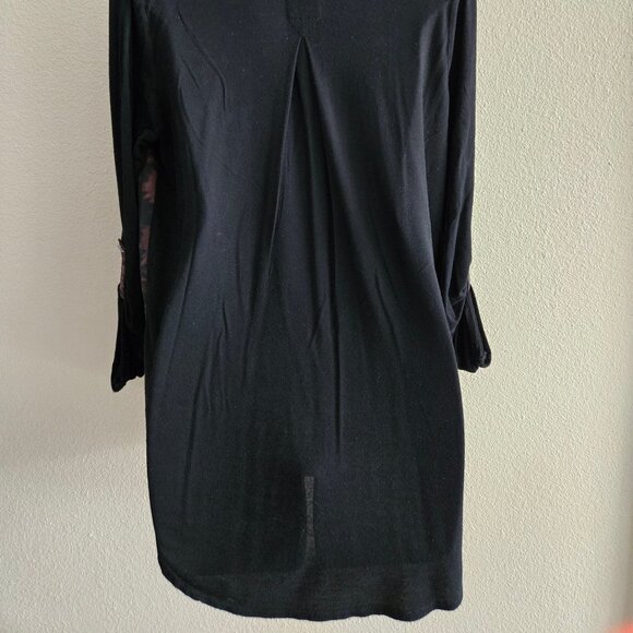 Rock & Republic Black Burgundy Abstract Mixed Media Tunic Blouse - Picture 3 of 5